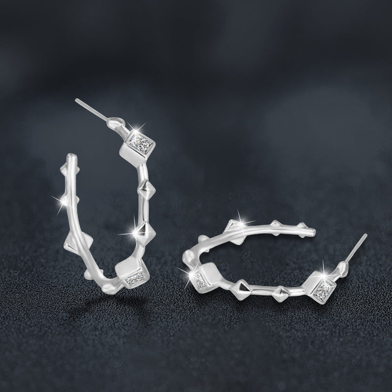 Moissanite S925 sterling silver bamboo C-shaped earrings