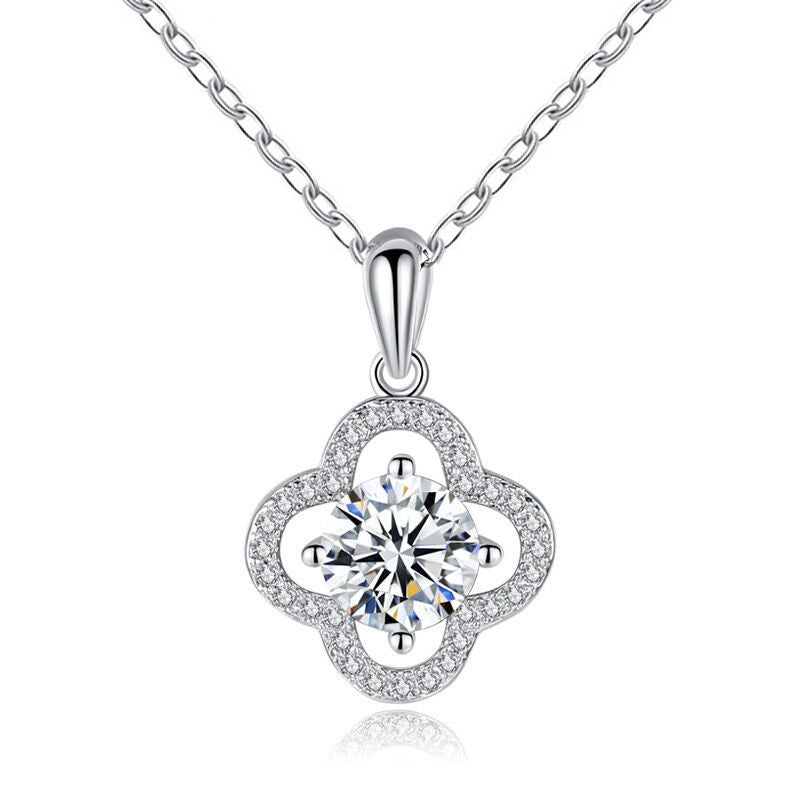 S925 Sterling Silver Clover Moissanite Necklace