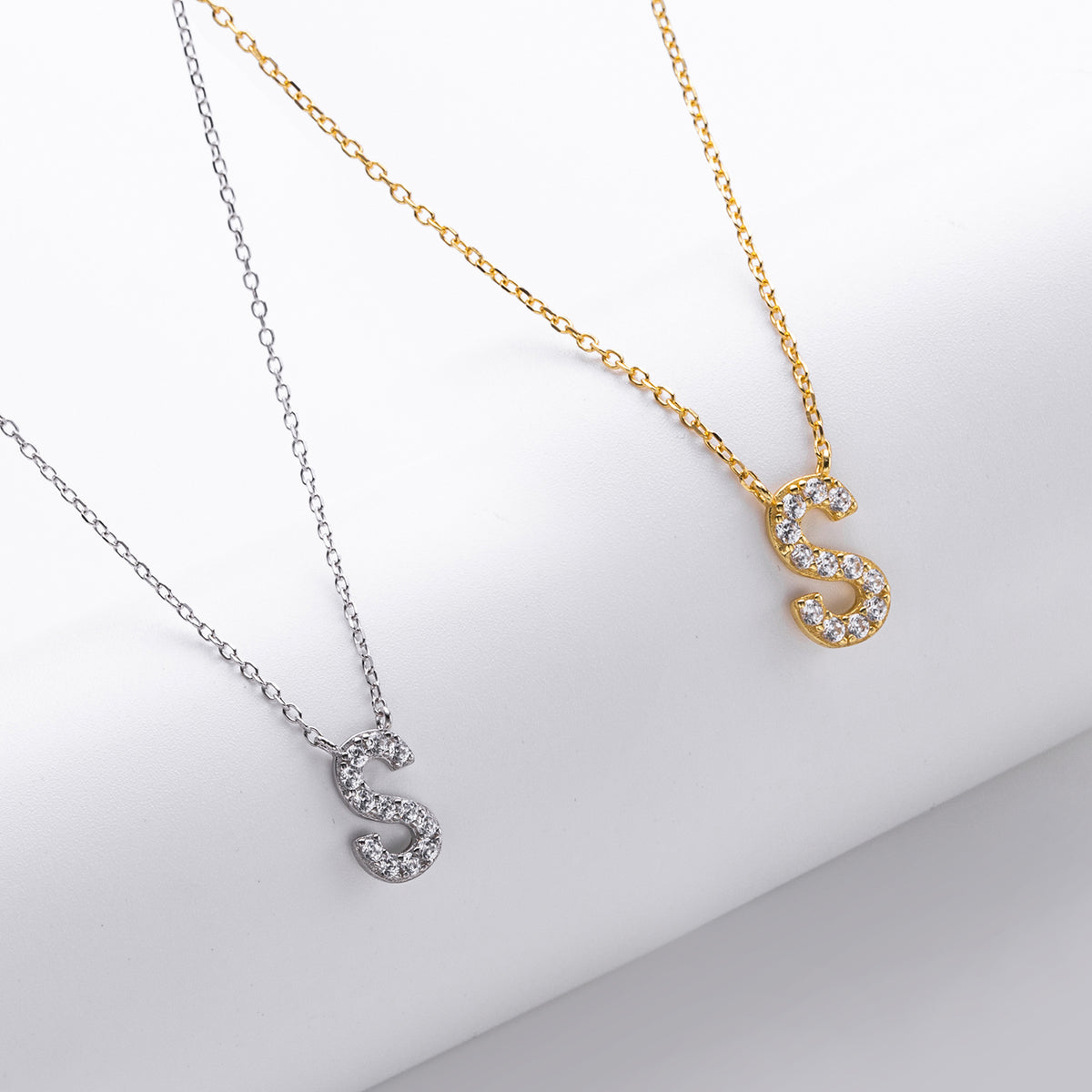 S925 Sterling Silver Simple Diamond Necklace with English Letters