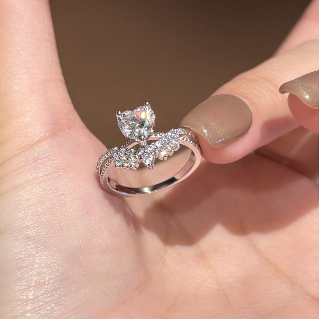 S925 Silver Heart-Shaped Moissanite Ring