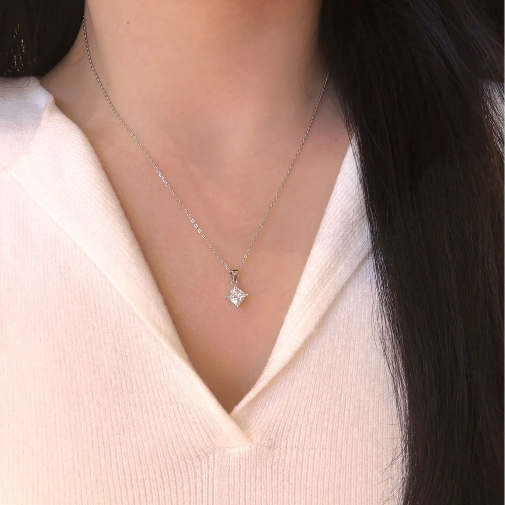 S925 Silver Square Moissanite Pendant Necklace
