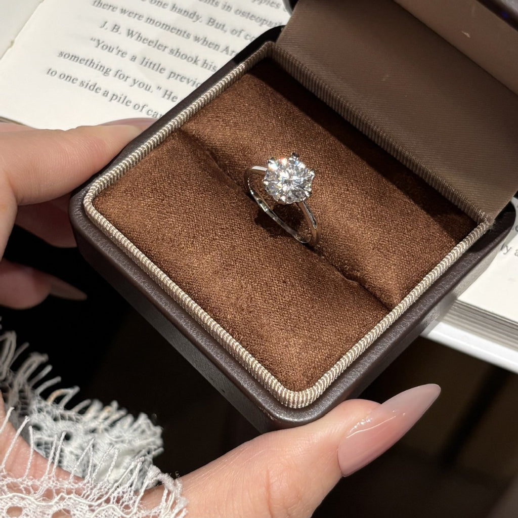 S925 Sterling Silver Six-Prong Moissanite Ring