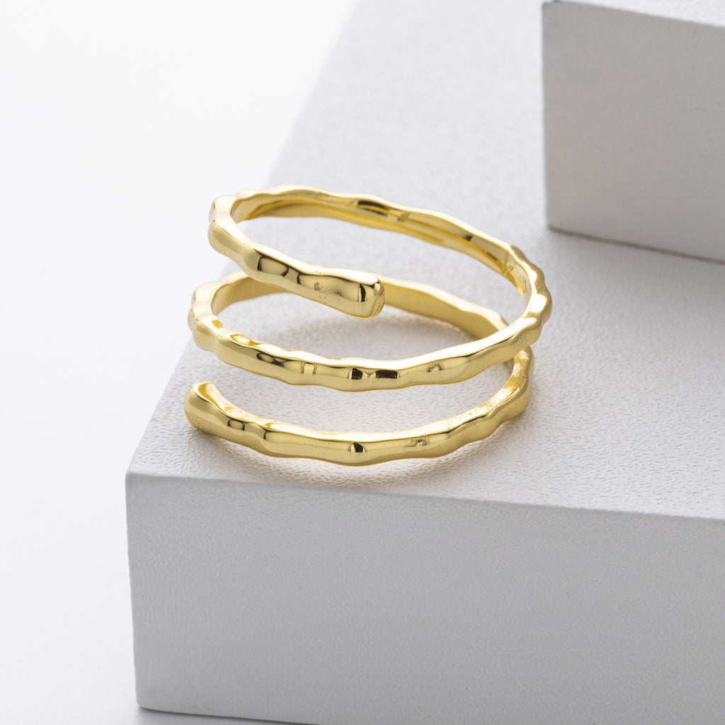 S925 sterling silver ring with multi-layered pleats