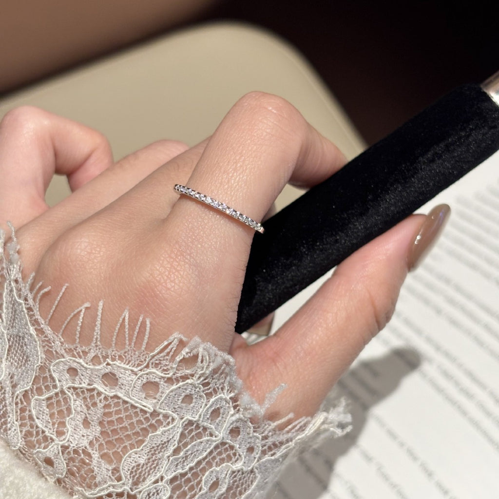 S925 Sterling Silver Micro-Pave Moissanite Ring