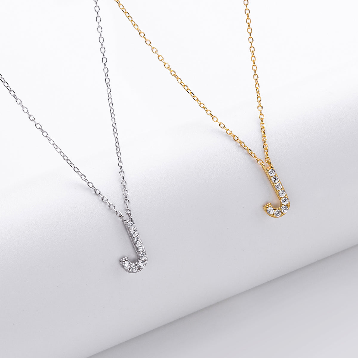 S925 Sterling Silver Simple Diamond Necklace with English Letters