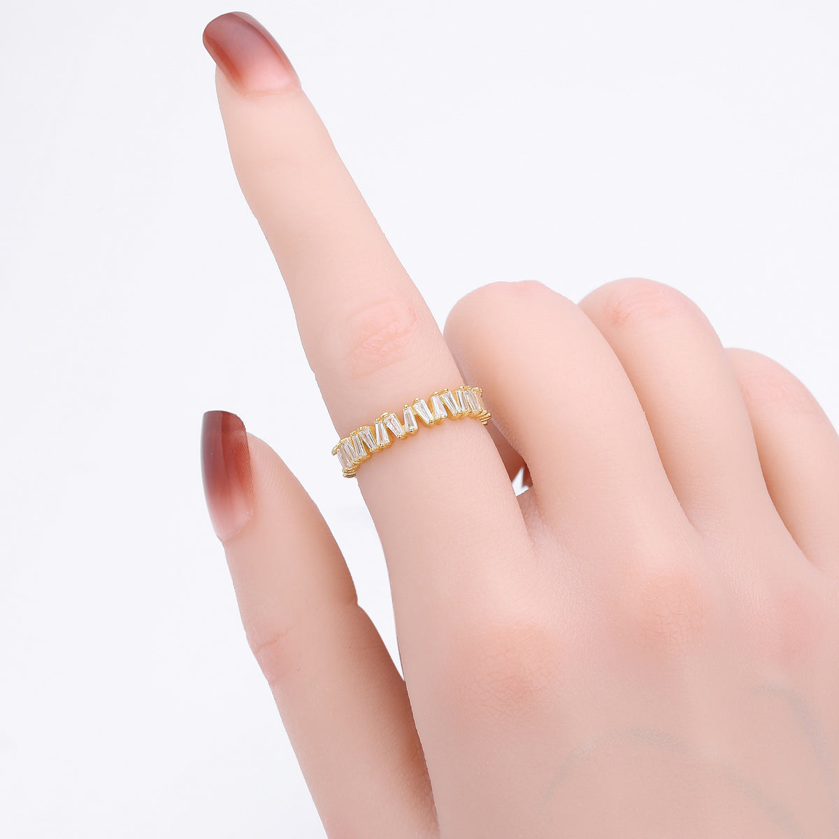 925 Sterling Silver Korean-Style V-Shaped Ring with Inlaid Zirconia