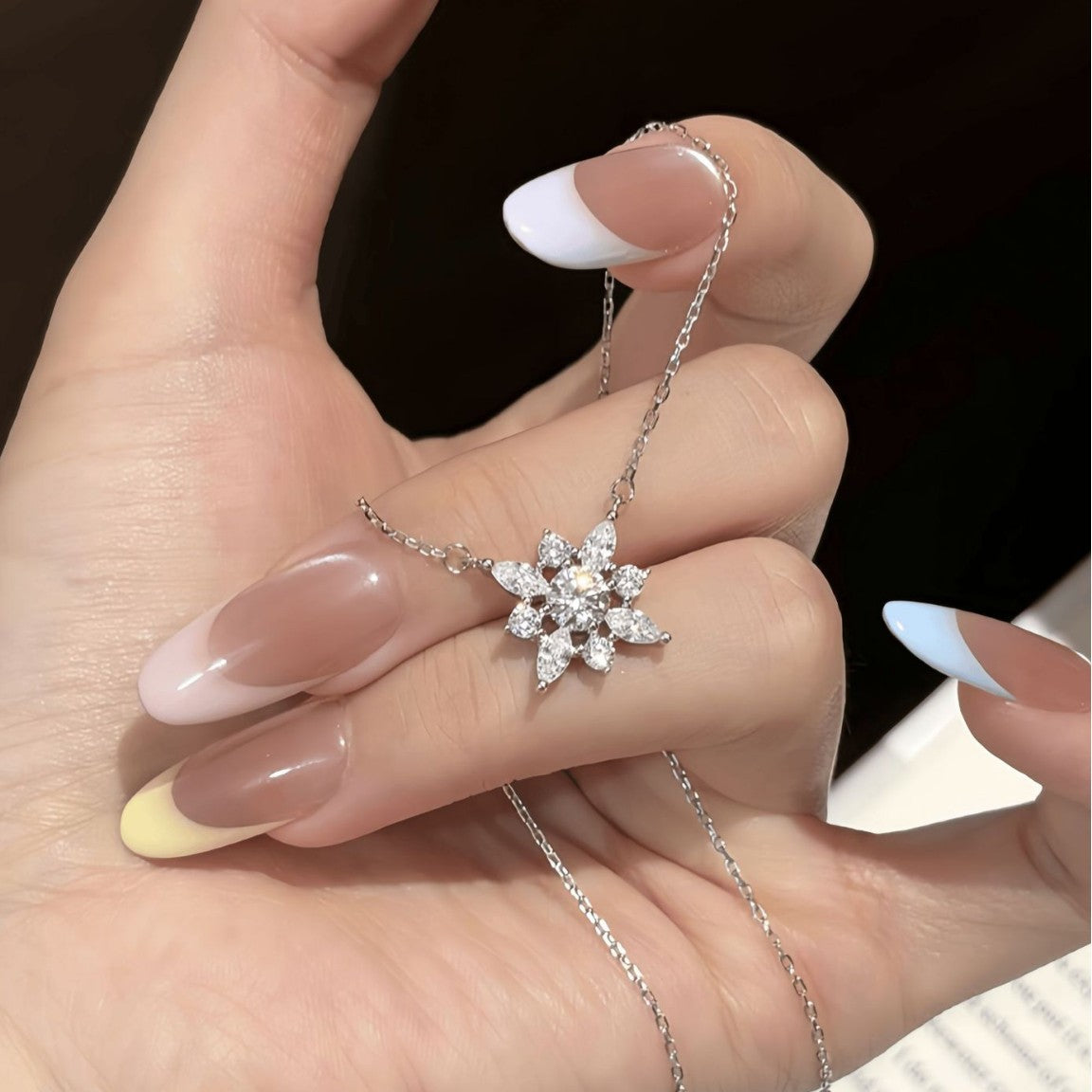 S925 Sterling Silver Moissanite Eight-Pointed Star Snowflake Collarbone Necklace