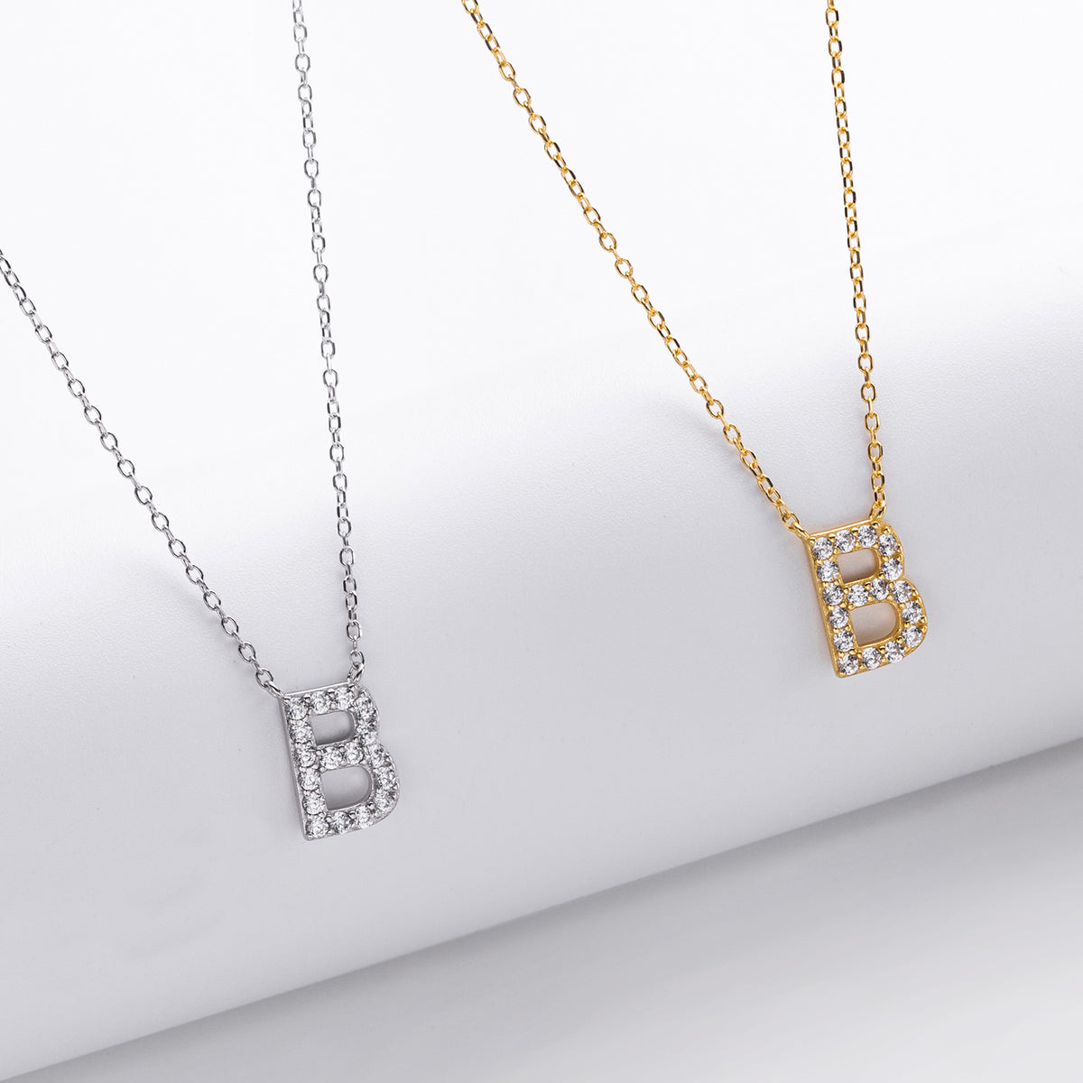 S925 Sterling Silver Simple Diamond Necklace with English Letters