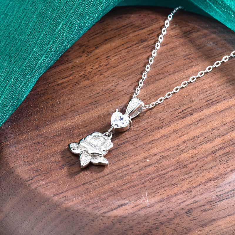 S925 Sterling Silver Moissanite Love Rose Pendant Necklace
