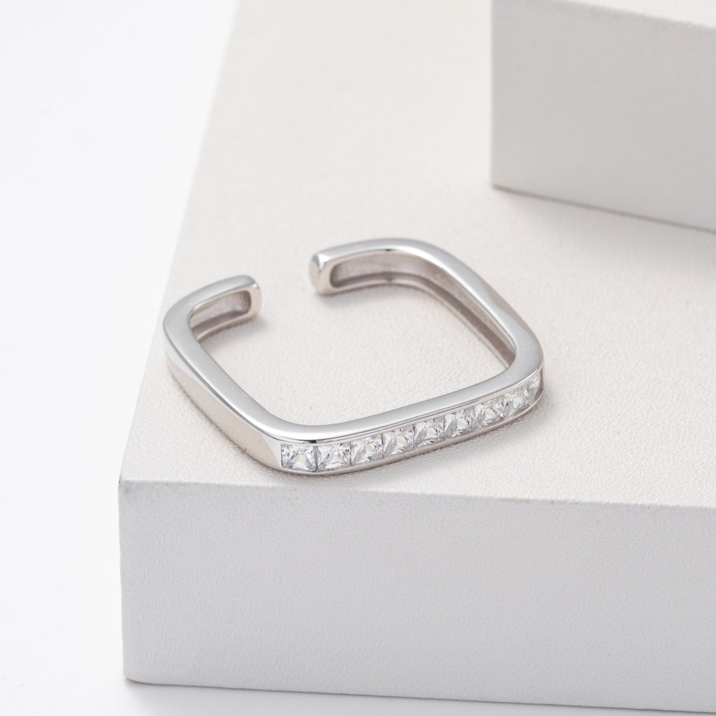 S925 sterling silver exquisite open ring set with square zircon stones