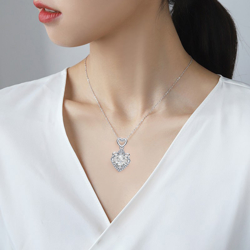 S925 Sterling Silver Moissanite Love Pendant Necklace