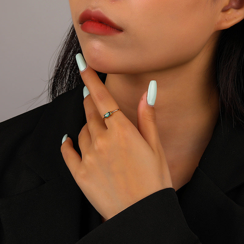 925 Sterling Silver Square Cubic Zirconia Ring