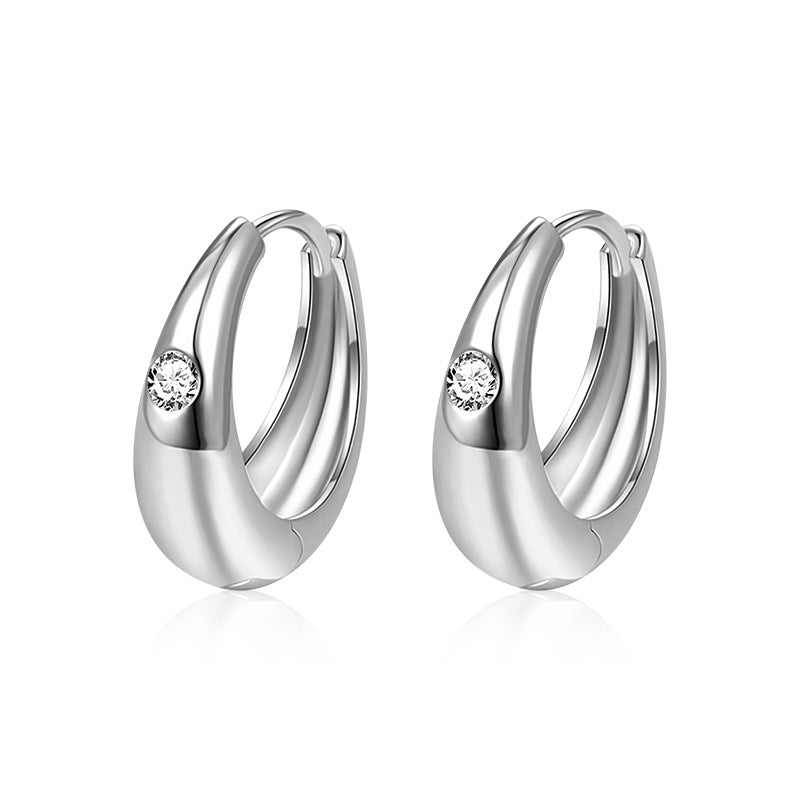Simple S925 sterling silver oval plain hoop earrings with moissanite diamonds