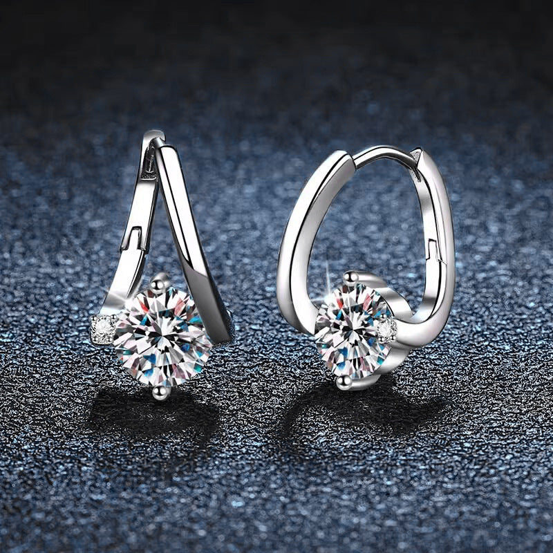 Simple lines 925 sterling silver stud earrings with moissanite