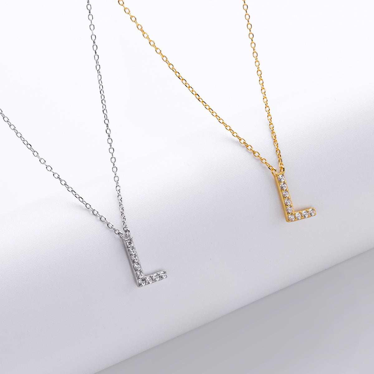 S925 Sterling Silver Simple Diamond Necklace with English Letters