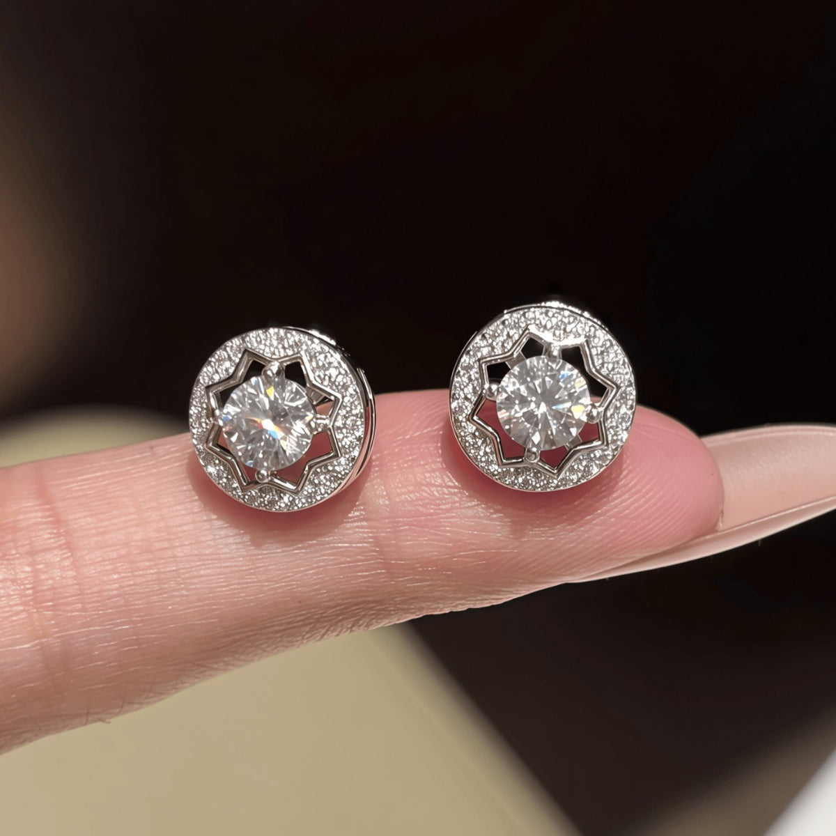 S925 Silver Round Bezel-Set Moissanite Stud Earrings