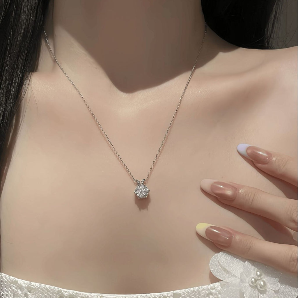 S925 Sterling Silver Six-Prong Moissanite Necklace