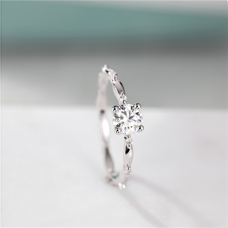 0.5 Carat Moissanite Bamboo Band Ring – detail view 3