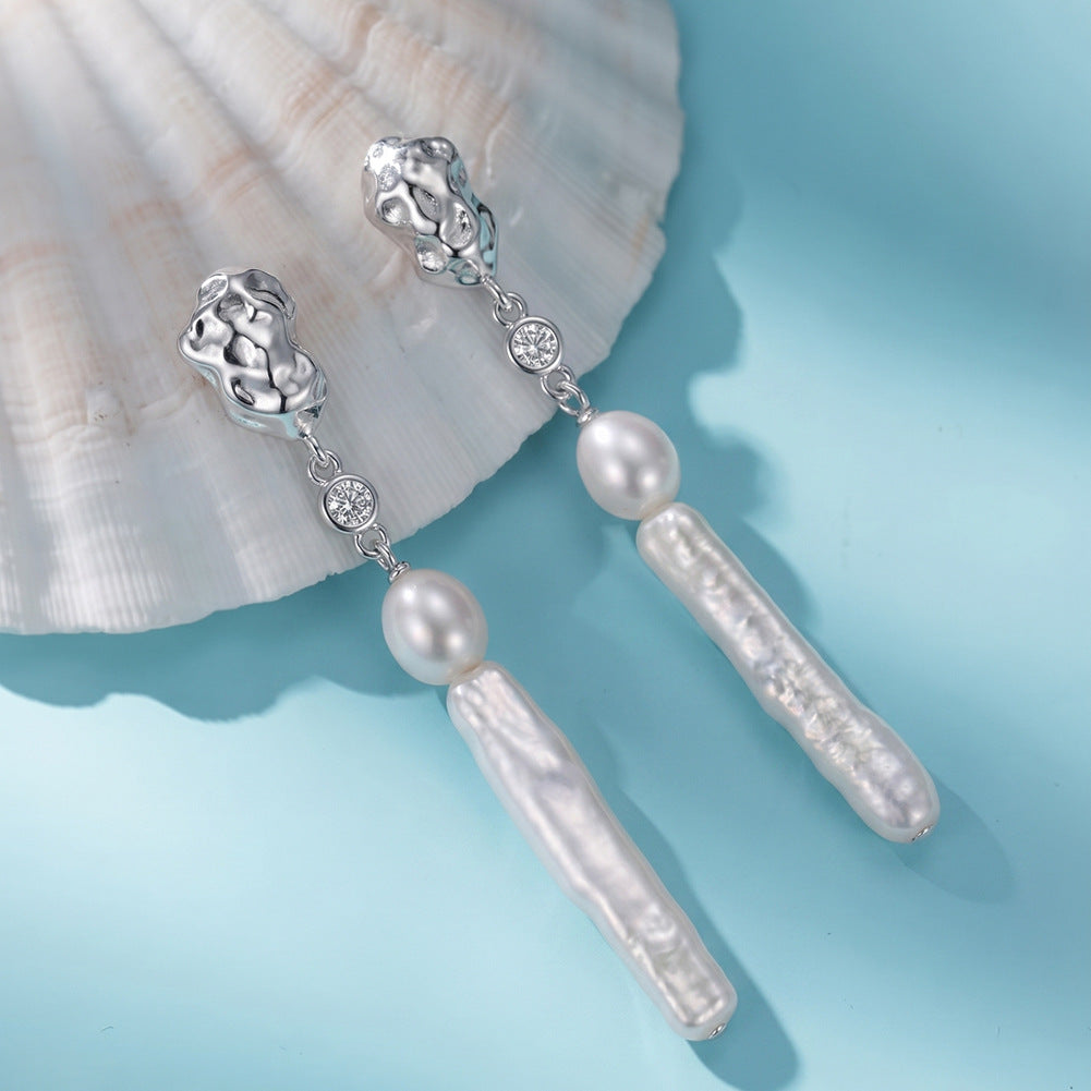Baroque Freshwater Pearl Long Drop Earrings – detail view 3