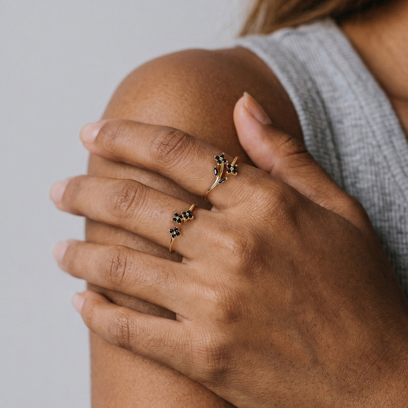 Black CZ Double Flower Ring – detail view 3
