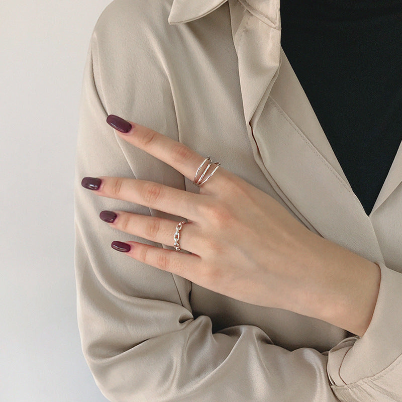 Classic Oval Chain Link Open Ring – detail view 3