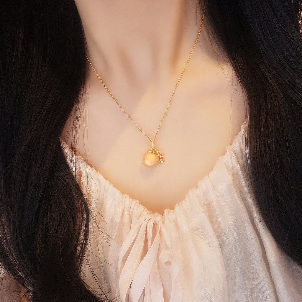 Christmas Color-Changing "Safe & Peaceful" Apple Pendant Necklace – wholesale silver necklaces
