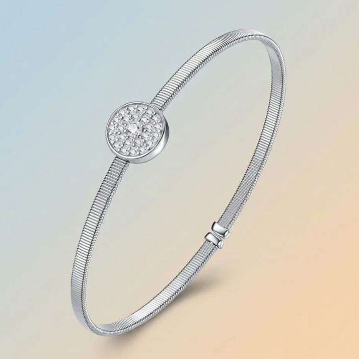 Classic Moissanite Bangle