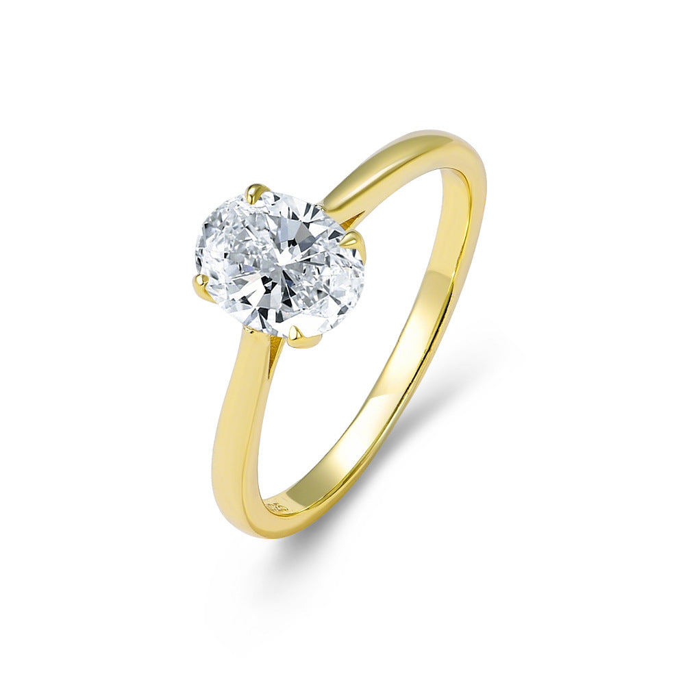 Classic Oval Moissanite Solitaire Ring – detail view 3