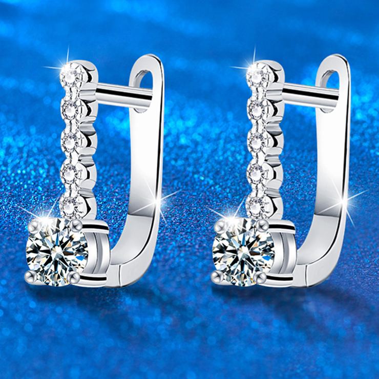 Chunky U-Shaped Moissanite Earrings – wholesale moissanite jewelry