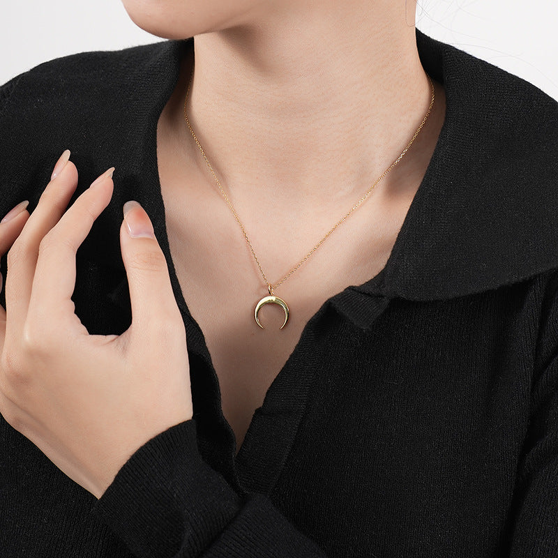 Crescent Moon Necklace – wholesale silver necklaces