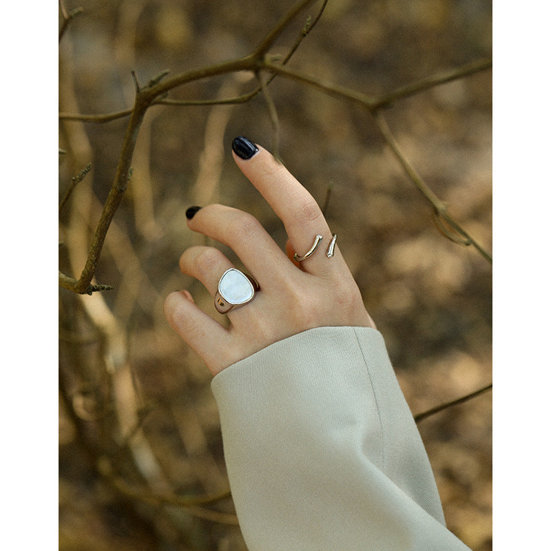 Sculptural Curved Double CZ Ring – image 4