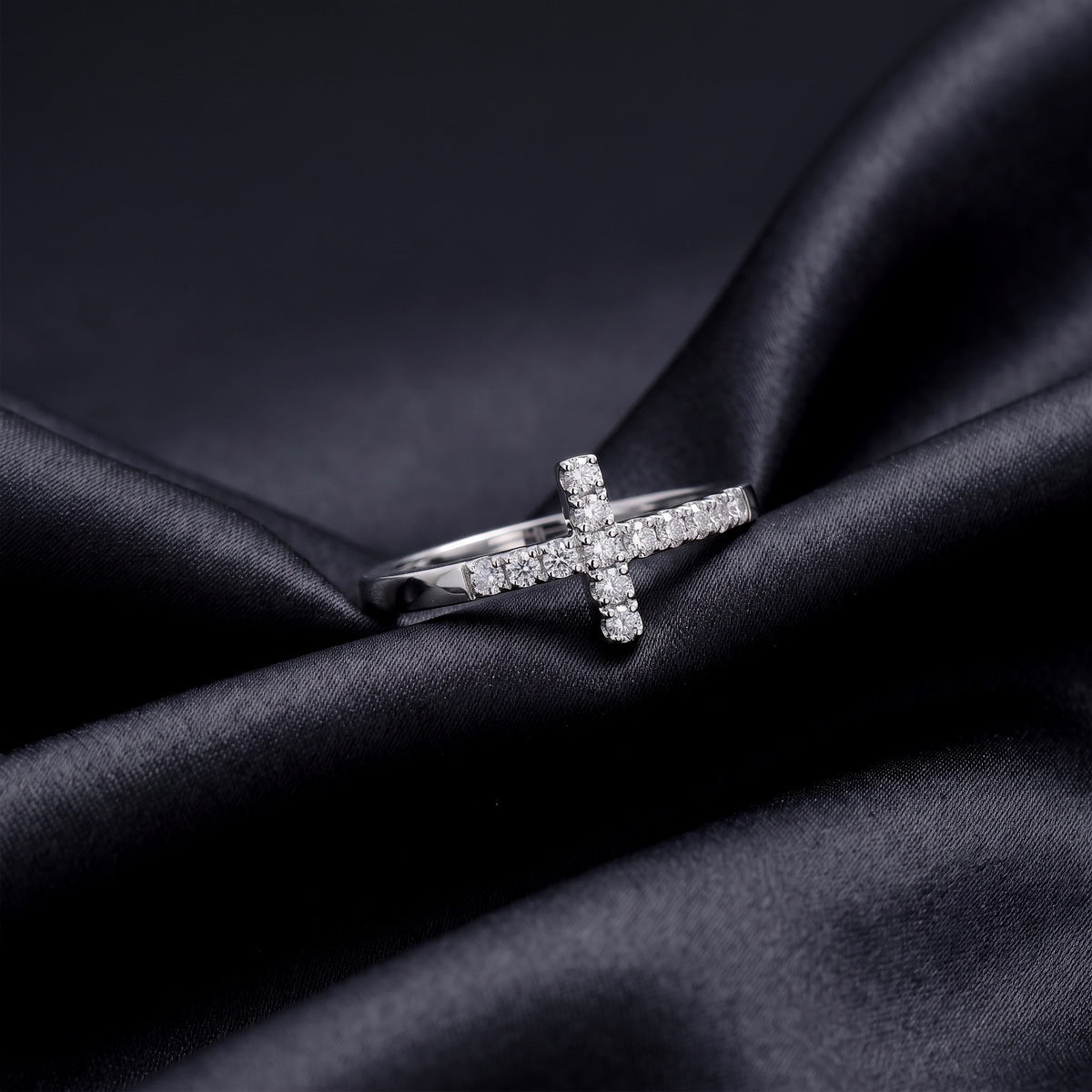 Modern Lab Grown Diamond Cross Ring – image 4