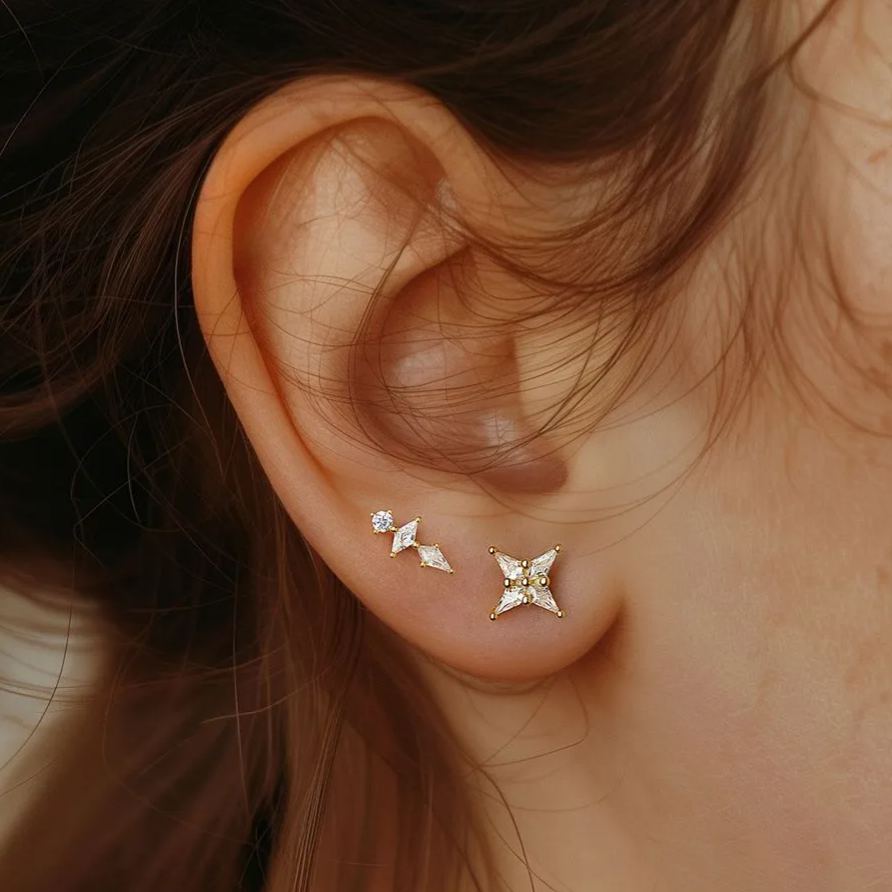 Geometric Zircon Stud Earrings YCE304
