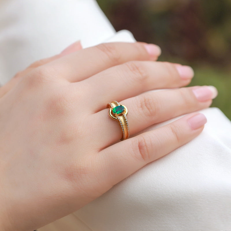 Gold-Plated Emerald Ring – detail view 3