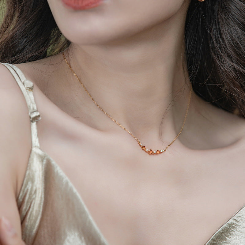 Gold-Plated Geometric Orange Garnet Pendant Necklace – detail view 3