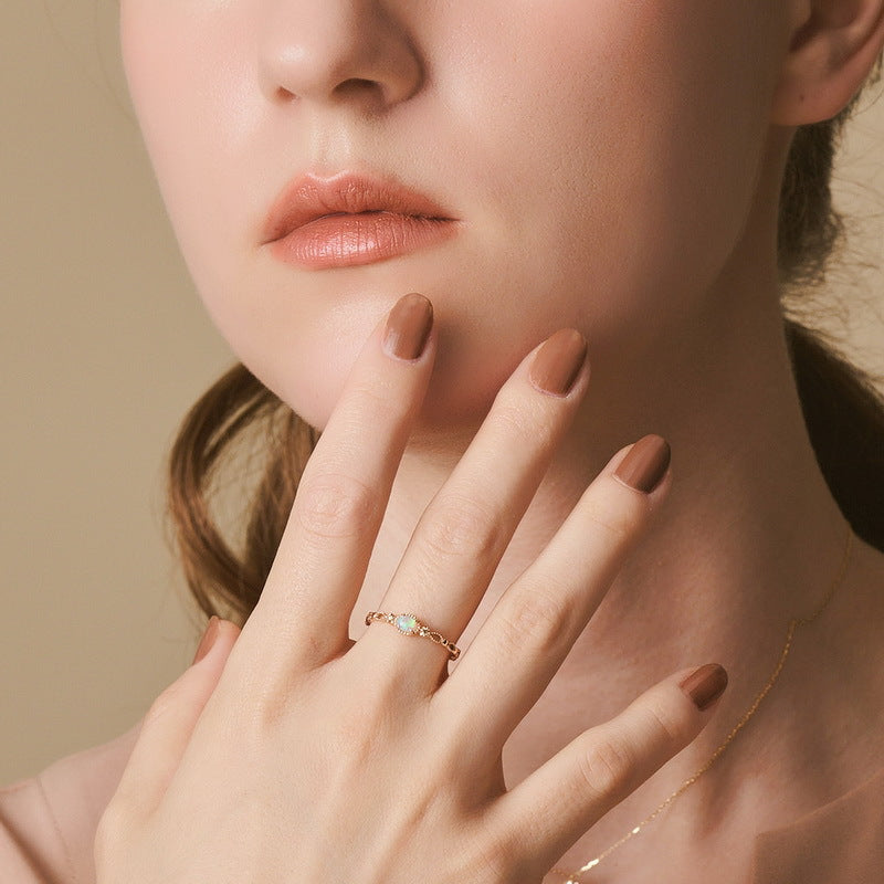 Gold-Plated Openwork Synthetic Opal Ring – detail view 3