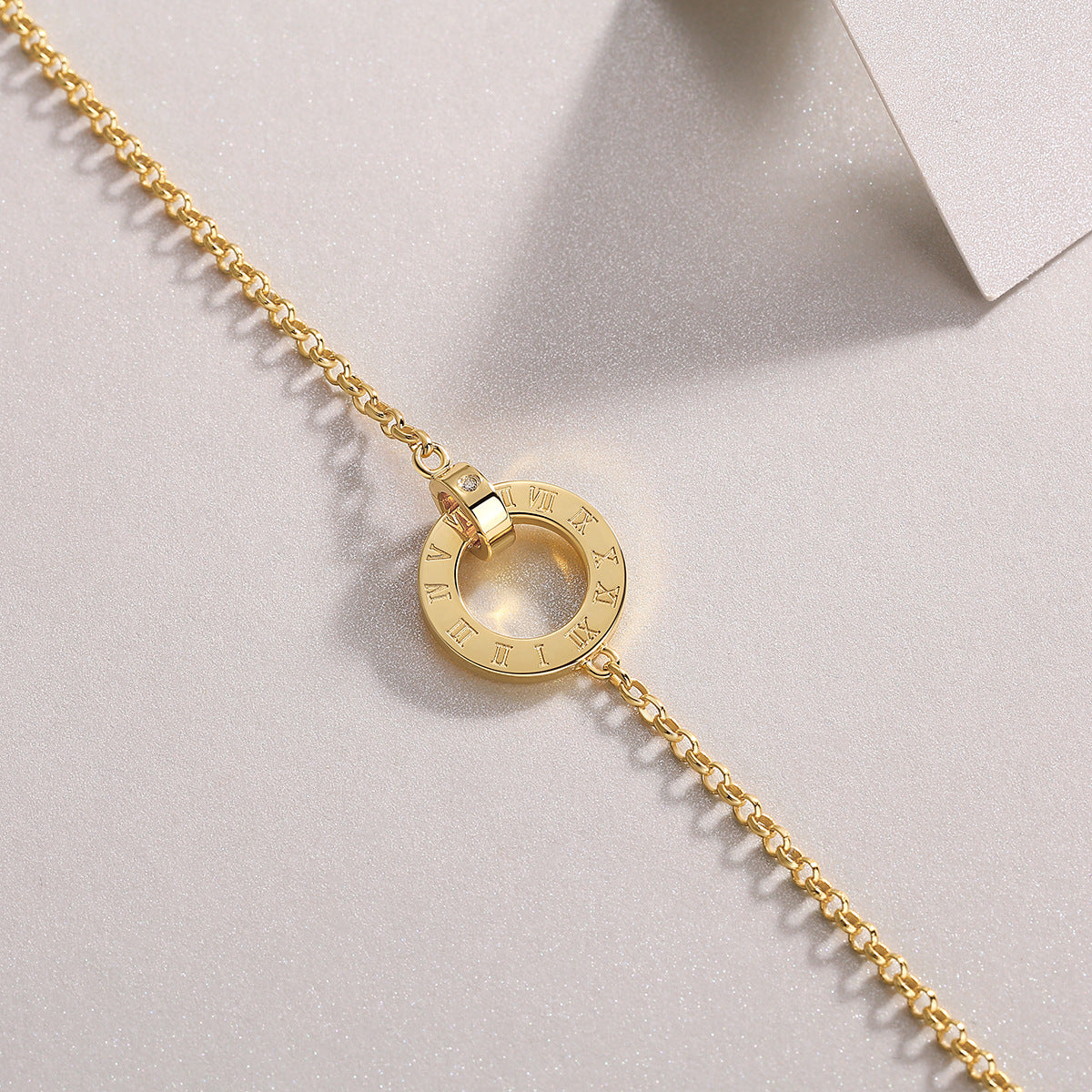 Gold-Tone Moissanite Bracelet – detail view 3