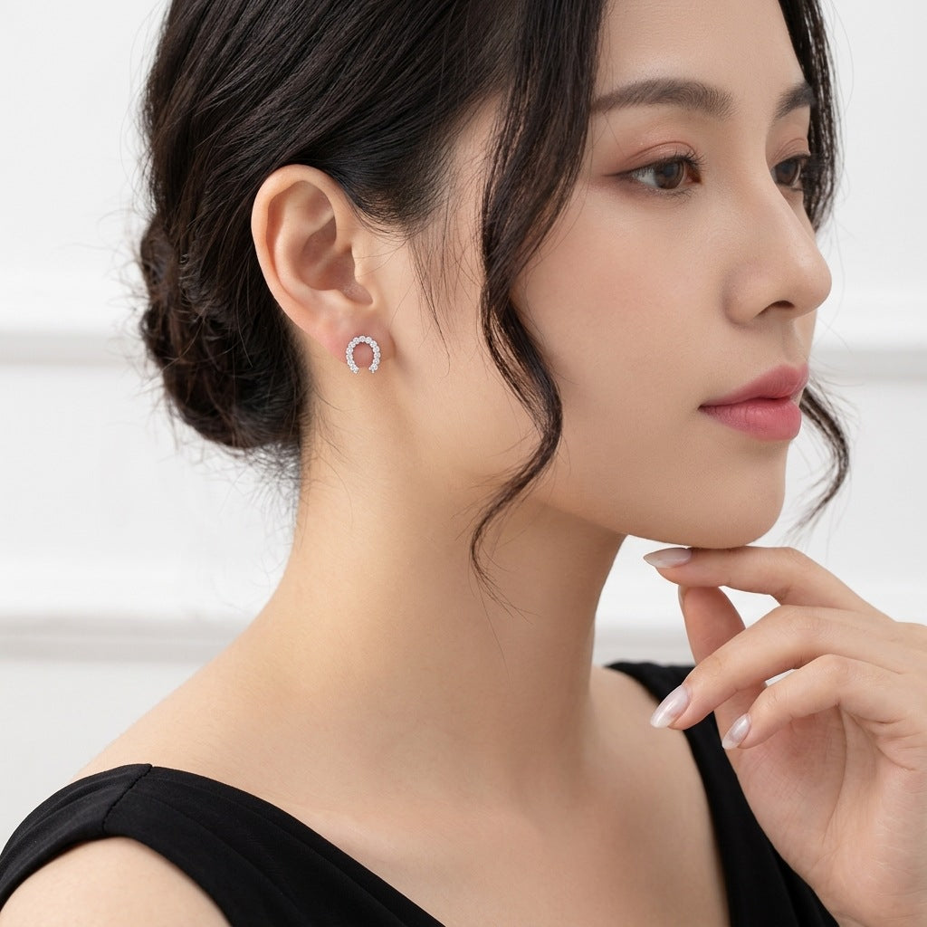 Happiness Moissanite Stud Earrings – image 4