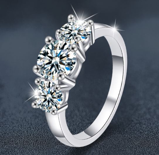S925 Sterling Silver Classic Three Stone Moissanite Ring