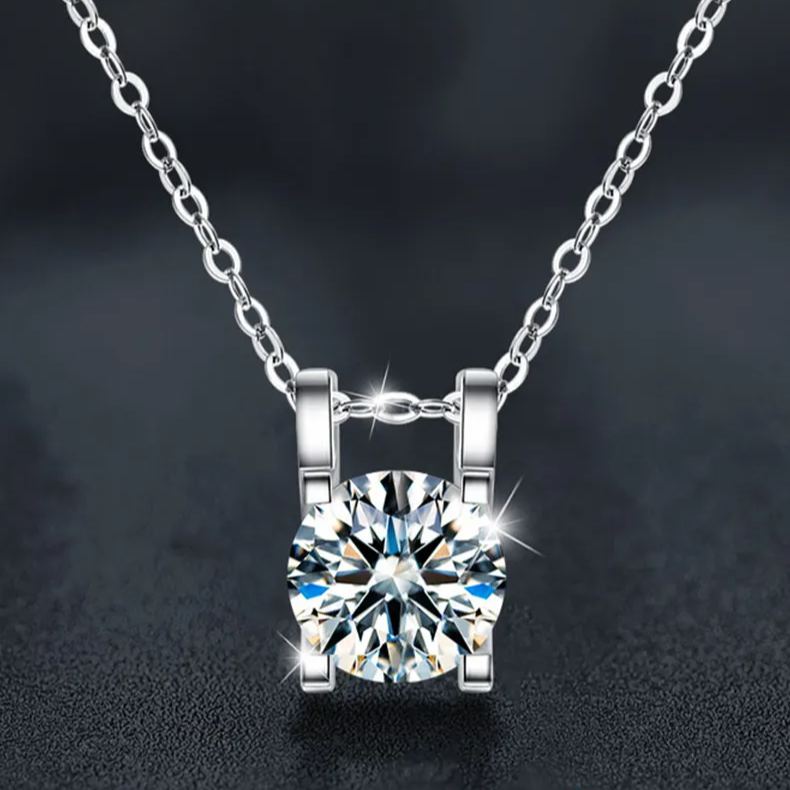 S925 Sterling Silver Moissanite Bull Head Necklace