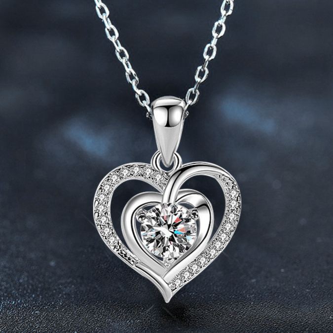 S925 Sterling Silver Loving Heart Necklace Moissanite