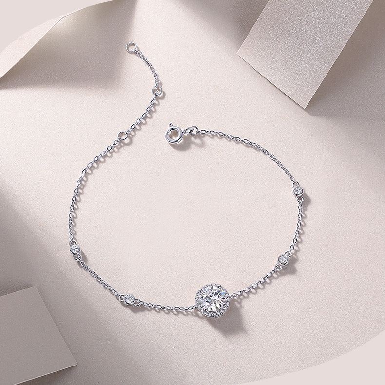 925 Sterling Silver Moissanite Five-Flower Bracelet