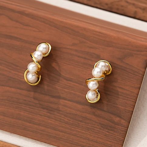 S925 Sterling Silver Pearl Stud Earrings