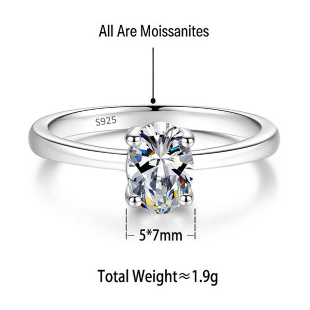 S925 Silver Oval-Shaped Ring with Colored Moissanite