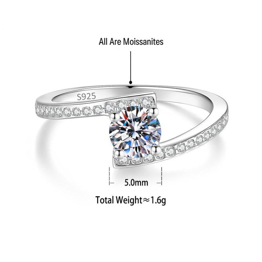 S925 Sterling Silver Four-Prong Ring with Colored Moissanite