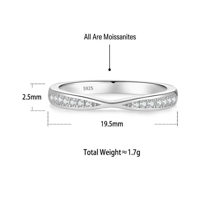 Möbius S925 Sterling Silver Moissanite Ring