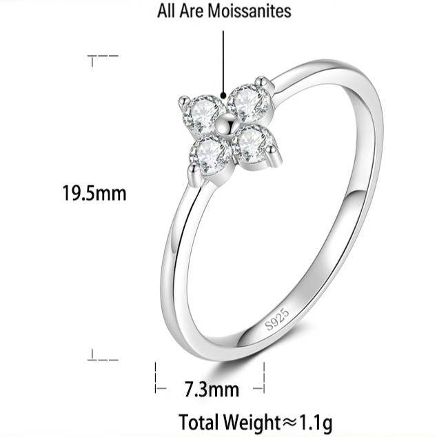 S925 Sterling Silver Four-Leaf Clover Moissanite Ring