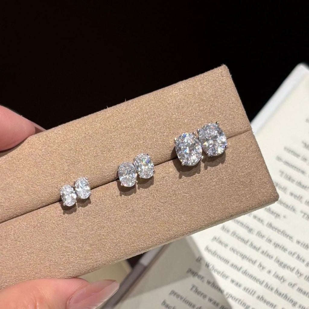 S925 Sterling Silver Oval Moissanite Stud Earrings