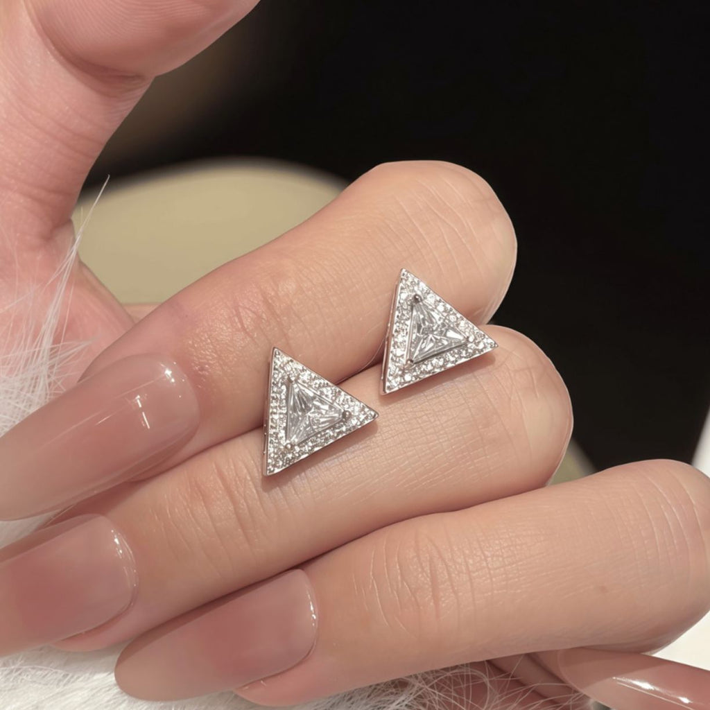 S925 Sterling Silver Ultra-Sparkly Triangular Moissanite Stud Earrings
