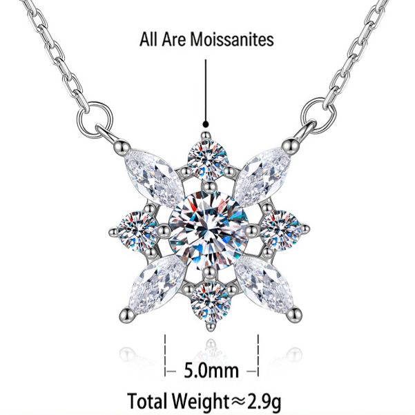 S925 Sterling Silver Moissanite Eight-Pointed Star Snowflake Collarbone Necklace